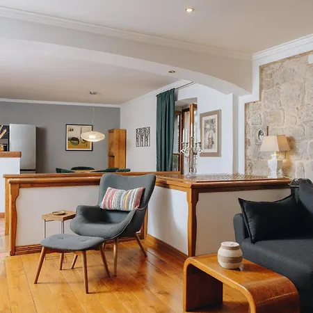 Gabriela * コルチュラ